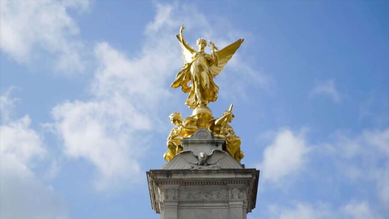 man-working-with-tablet-tapping-on-green-screen-s